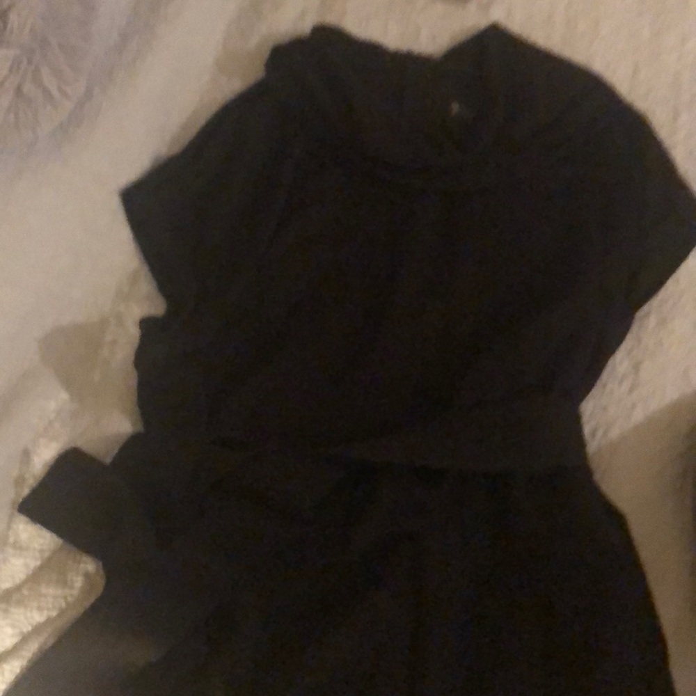 Blouse with tie around waist